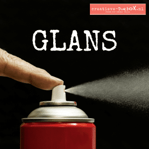 vernis in spuitbus glans