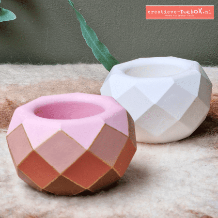 Geo waxinelichthouders van keramisch gips om te beschilderen, set van 2 met geometrische vormen