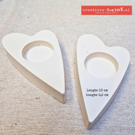 speelse hartjes als waxinelichthouders