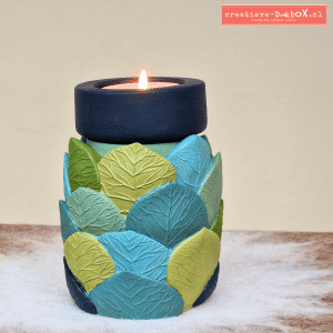 Lichtpuntje met beukenblaadjes – dakpansgewijs bladreliëf met waxinelichtje